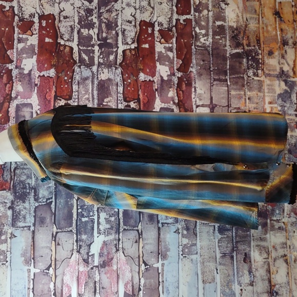 Swanky Vine Company By 8241 Ranch Fringed Western Shirt - Picture 3 of 7